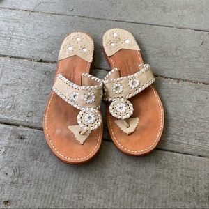 BEAUTIFUL Cream / tan and white palm beach sandals!